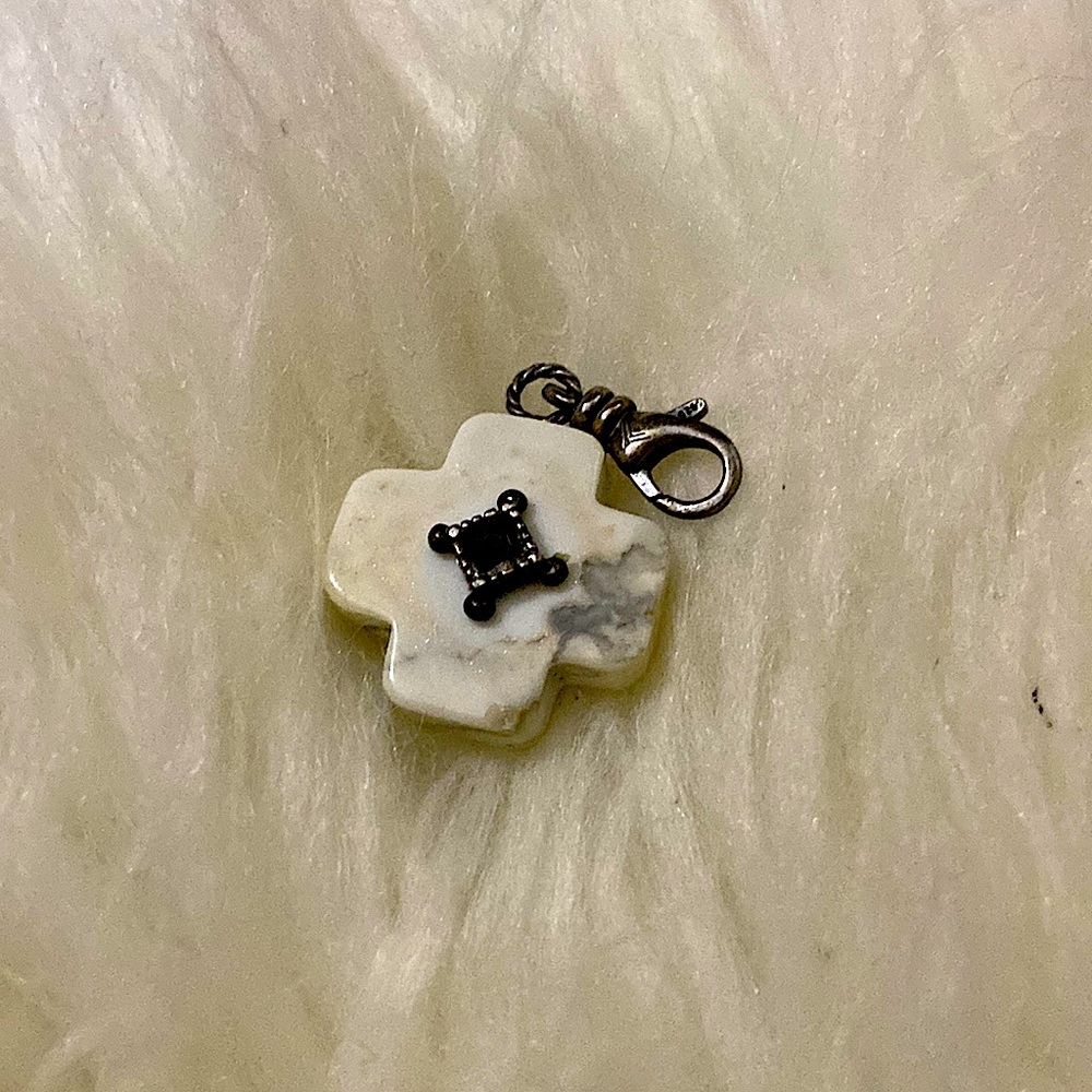 Silpada vintage reversible charm pendant
